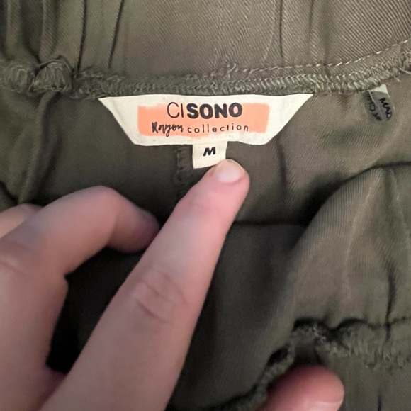 NWT Ci Sono Olive Green Paperbag Waist Pants - Picture 9 of 10